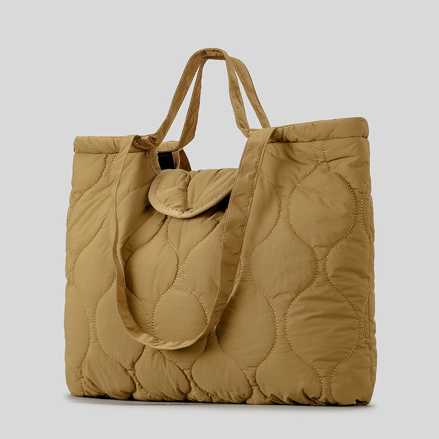 DEVA New Tote Bag Quilted Bag
