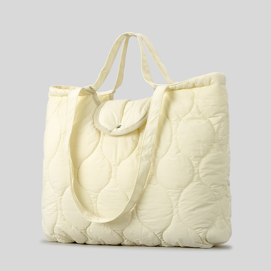 DEVA New Tote Bag Quilted Bag